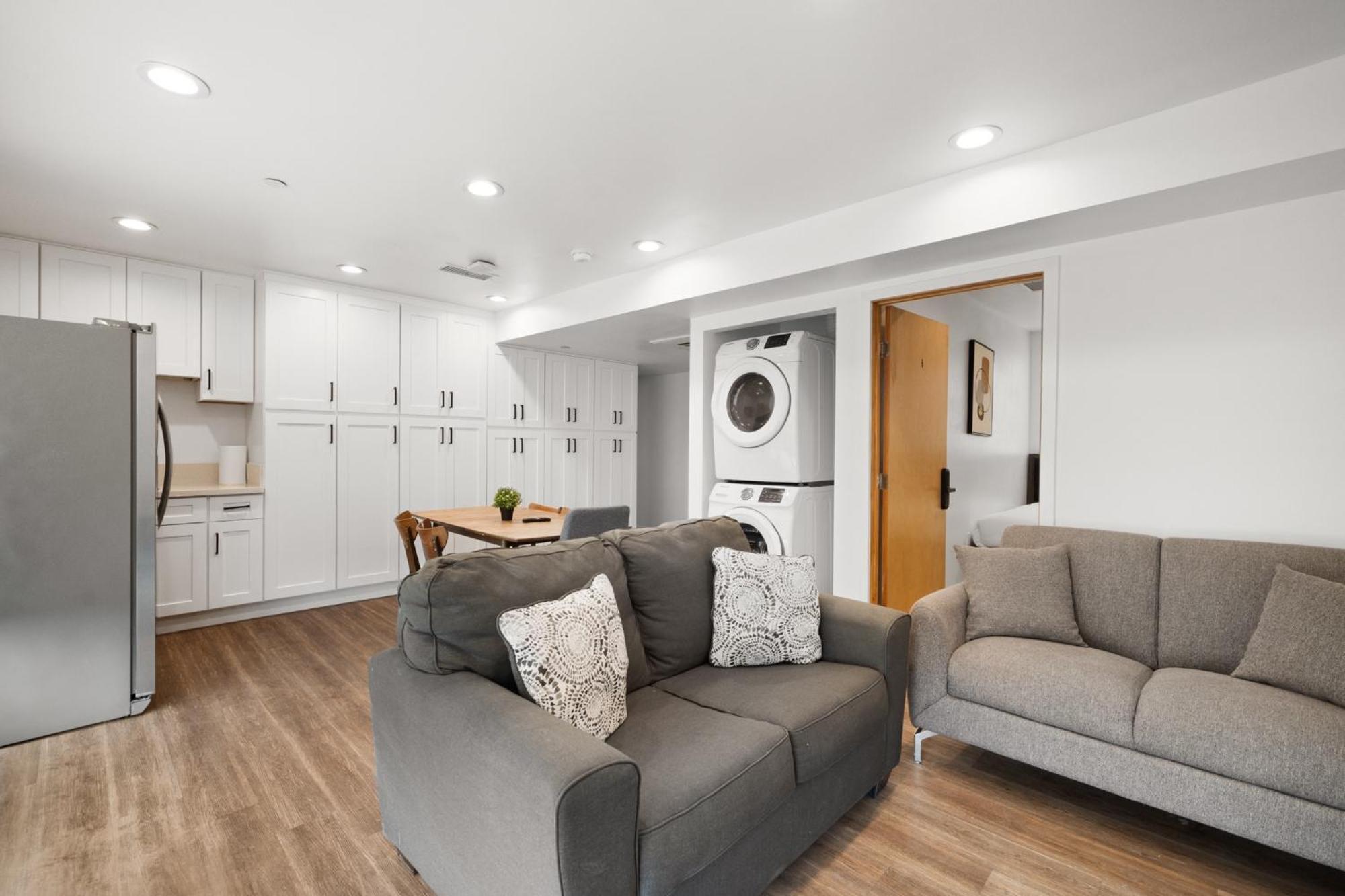 Spacious 1-Bd Hideaway Close To Usc Room With Share Livingroom Los Angeles Esterno foto